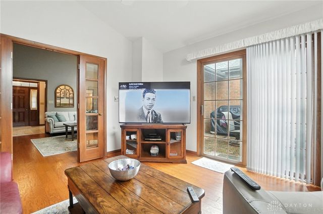 2308 Vienna Parkway, Miami Twp, OH 45459