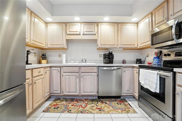 2308 Vienna Parkway, Miami Twp, OH 45459