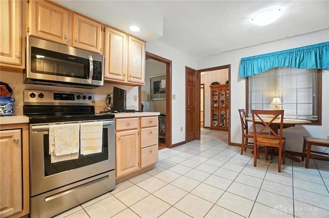 2308 Vienna Parkway, Miami Twp, OH 45459