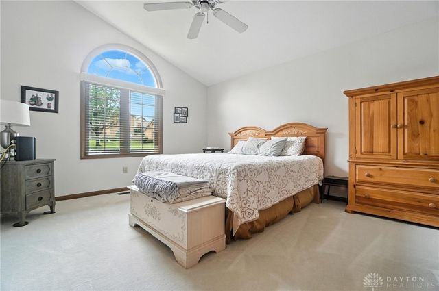 2308 Vienna Parkway, Miami Twp, OH 45459