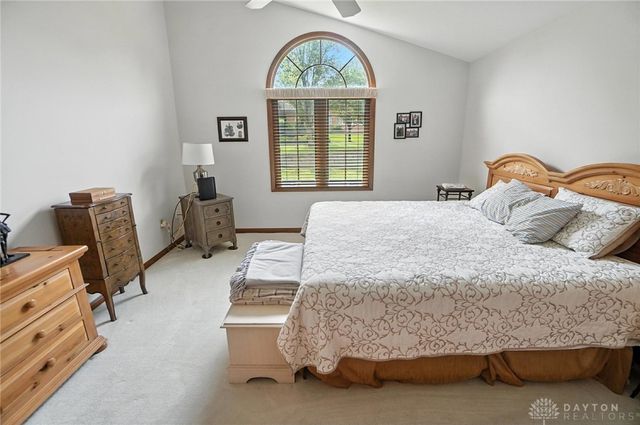 2308 Vienna Parkway, Miami Twp, OH 45459