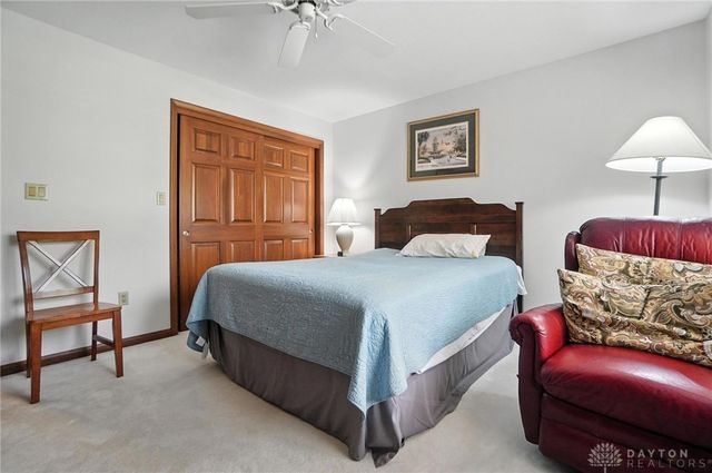 2308 Vienna Parkway, Miami Twp, OH 45459