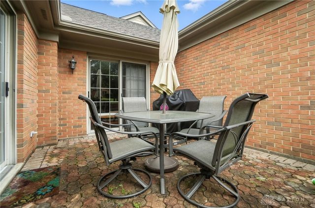 2308 Vienna Parkway, Miami Twp, OH 45459