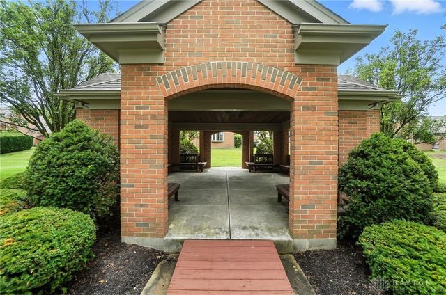 2308 Vienna Parkway, Miami Twp, OH 45459