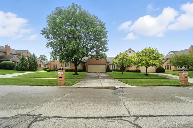 2308 Vienna Parkway, Miami Twp, OH 45459