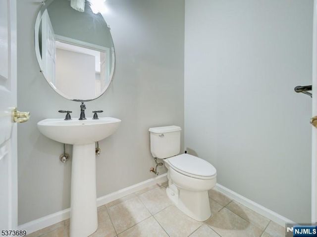 123 Cardigan Court, Par-troy Hills Twp., NJ 07054