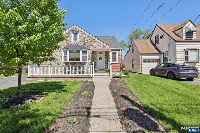16 Fairmount Avenue, Clifton, NJ 07011