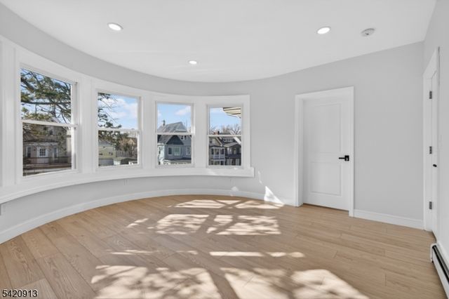 182 N Maple Ave, East Orange City, NJ 07017