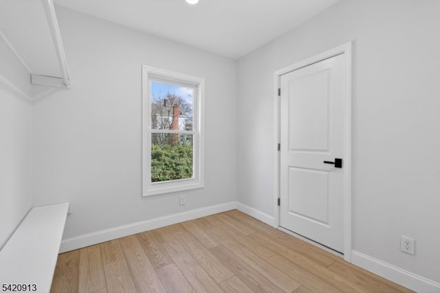 182 N Maple Ave, East Orange City, NJ 07017