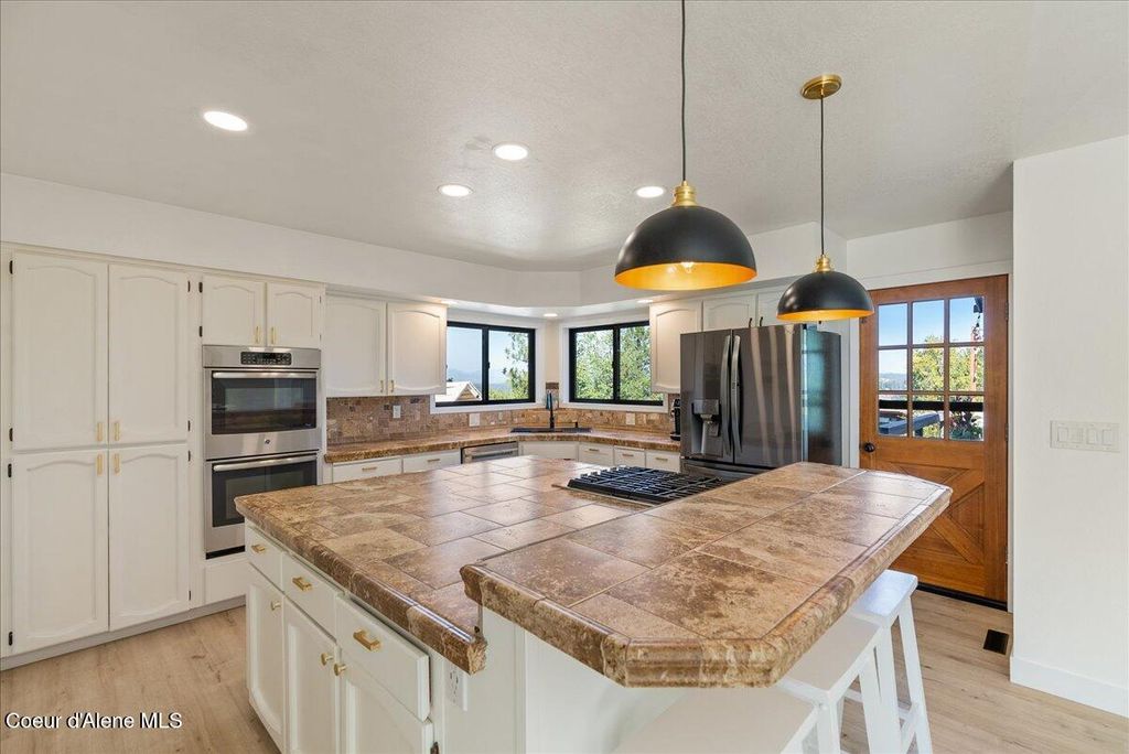 3163 E LOOKOUT DR, Coeur d'Alene, ID 83815 photo 21