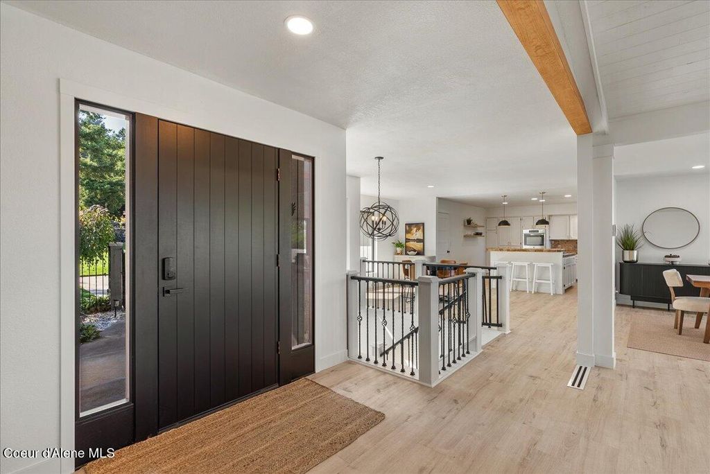3163 E LOOKOUT DR, Coeur d'Alene, ID 83815 photo 9