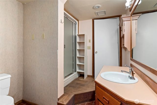 716 Heller Road, Oak Harbor, WA 98277