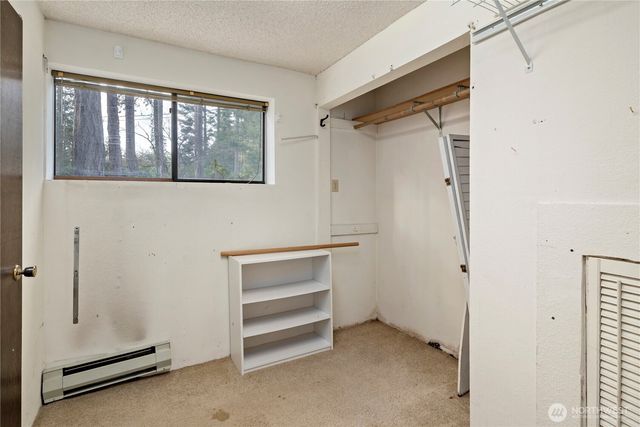 716 Heller Road, Oak Harbor, WA 98277