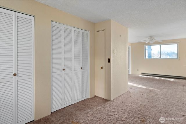 716 Heller Road, Oak Harbor, WA 98277