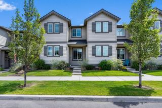2546 NE Purcell Boulevard, Bend, OR 97701