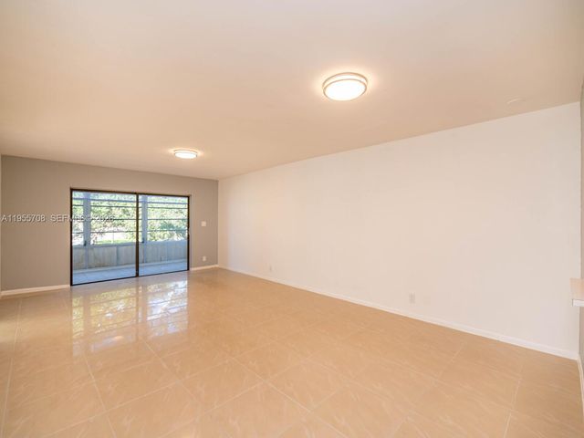 8161 SW 24th Ct 202, Davie, FL 33324