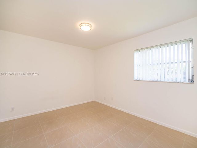 8161 SW 24th Ct 202, Davie, FL 33324