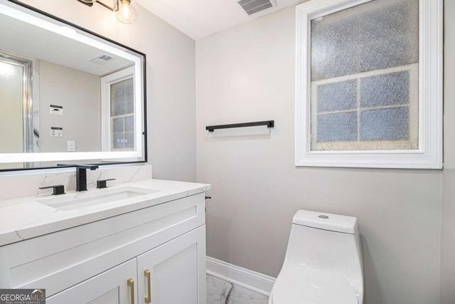 2820 Harwick Drive, Atlanta, GA 30350