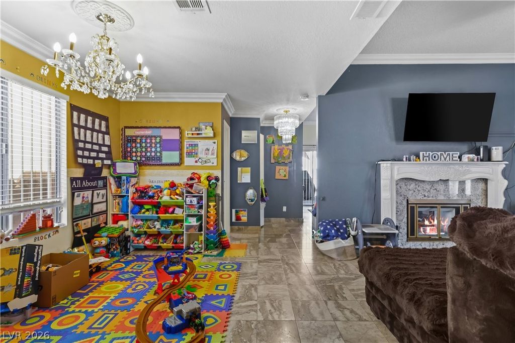 3910 Gulliver Street, Las Vegas, NV 89115 — photo 5