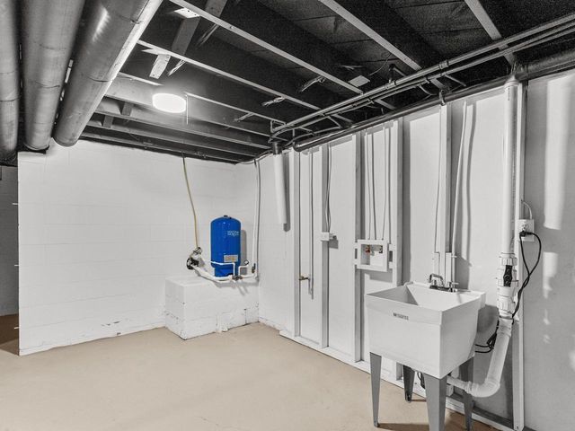 6724 County Road V, Sheboygan Falls, WI 53085