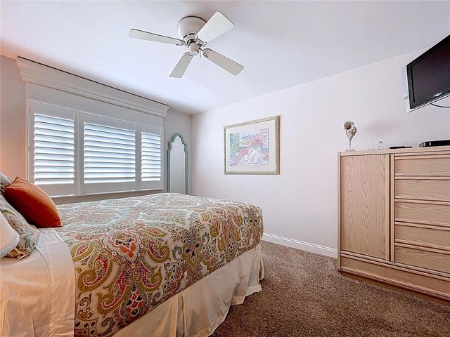 7480 BAYSHORE DRIVE 401, Treasure Island, FL 33706