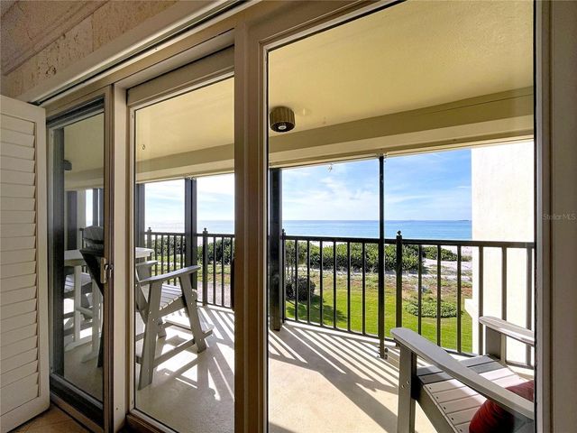 7480 BAYSHORE DRIVE 401, Treasure Island, FL 33706