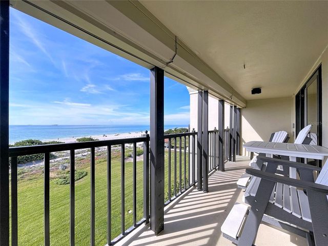 7480 BAYSHORE DRIVE 401, Treasure Island, FL 33706