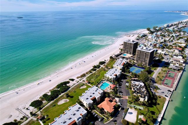 7480 BAYSHORE DRIVE 401, Treasure Island, FL 33706