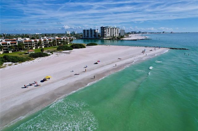 7480 BAYSHORE DRIVE 401, Treasure Island, FL 33706