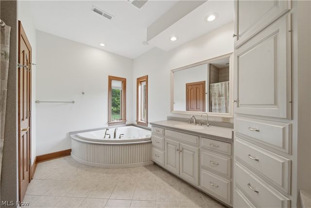 6223 Mccann Road, East Rochester, OH 44625
