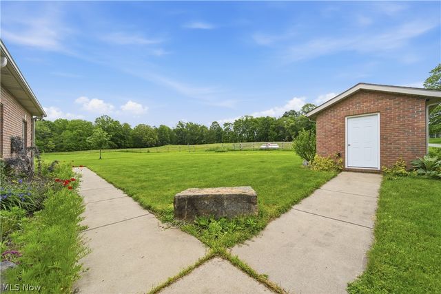 6223 Mccann Road, East Rochester, OH 44625