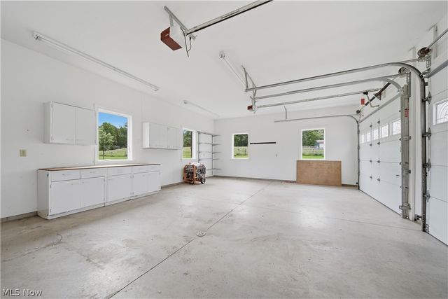 6223 Mccann Road, East Rochester, OH 44625