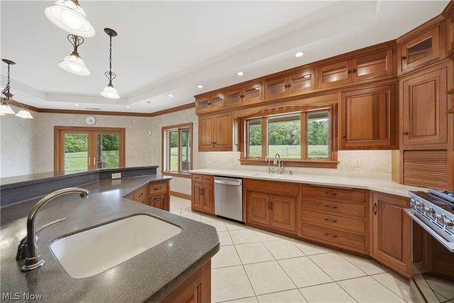 6223 Mccann Road, East Rochester, OH 44625