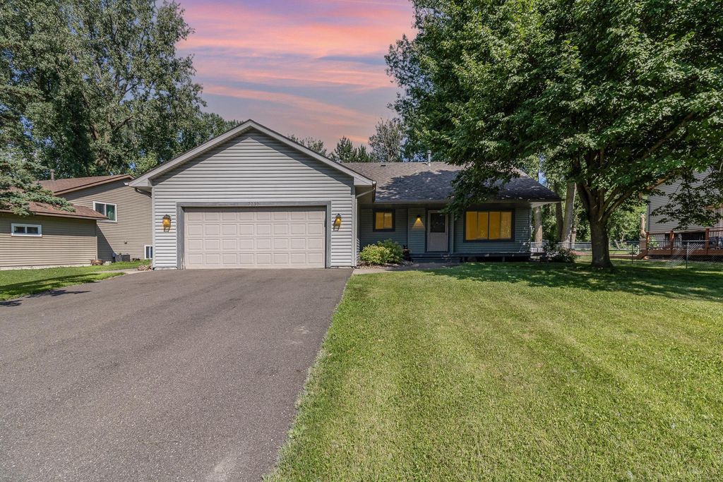 7230 Clear Ridge, Centerville, MN 55038