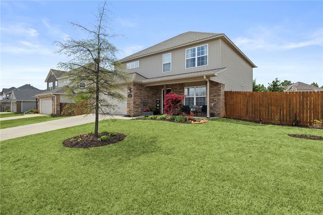 414 Driftwood Street, Lowell, AR 72745