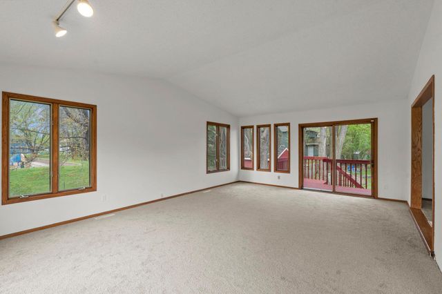 722 Parkview Lane N, Champlin, MN 55316