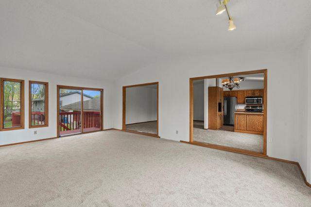 722 Parkview Lane N, Champlin, MN 55316