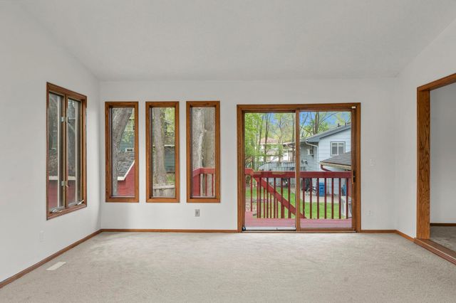 722 Parkview Lane N, Champlin, MN 55316