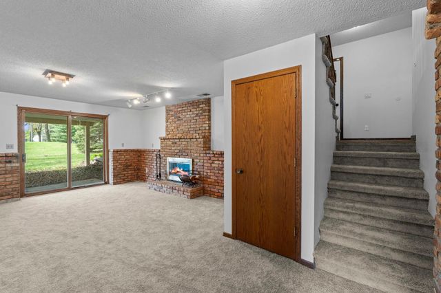 722 Parkview Lane N, Champlin, MN 55316