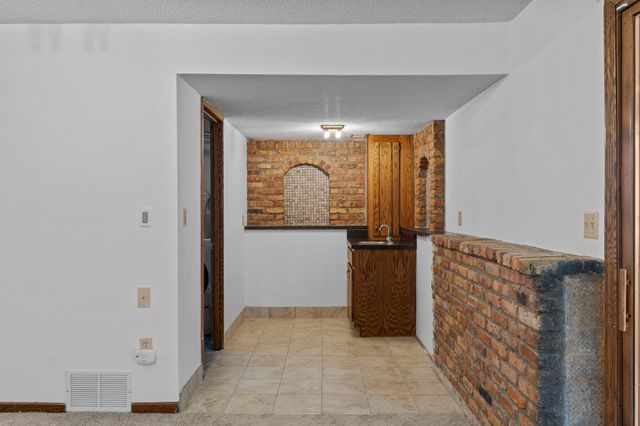 722 Parkview Lane N, Champlin, MN 55316