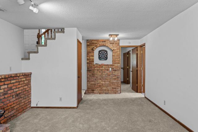 722 Parkview Lane N, Champlin, MN 55316