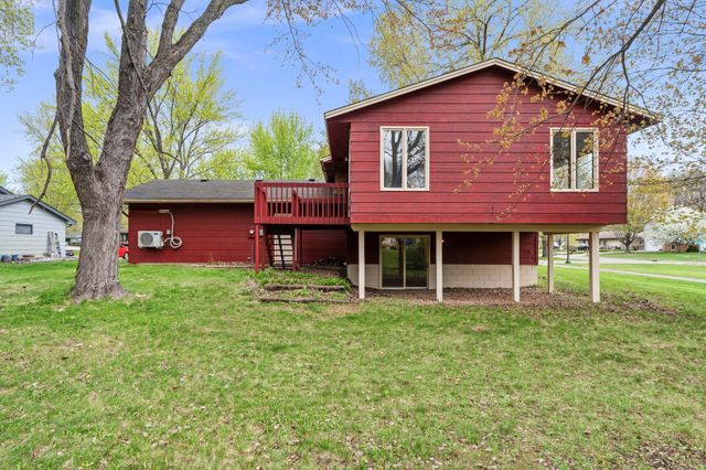 722 Parkview Lane N, Champlin, MN 55316