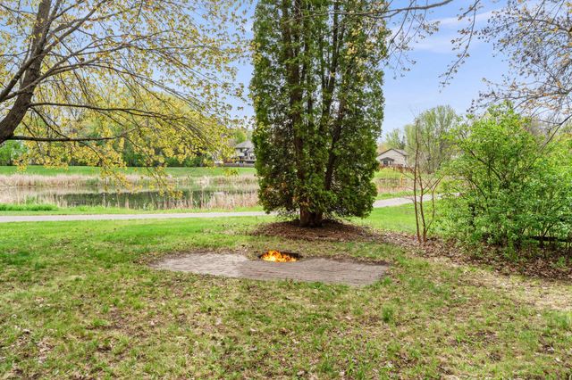 722 Parkview Lane N, Champlin, MN 55316