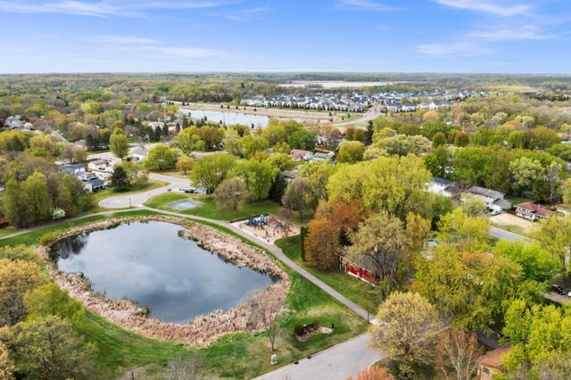 722 Parkview Lane N, Champlin, MN 55316