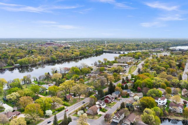 722 Parkview Lane N, Champlin, MN 55316