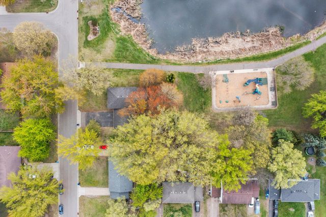 722 Parkview Lane N, Champlin, MN 55316