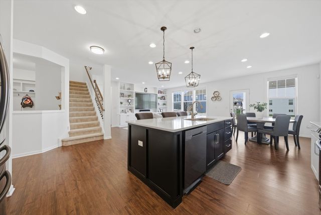 247 Carole Street, Sugar Grove, IL 60554