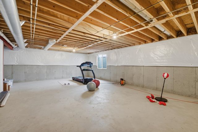 247 Carole Street, Sugar Grove, IL 60554