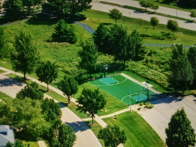 247 Carole Street, Sugar Grove, IL 60554