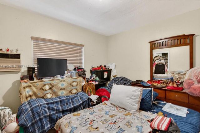 1171 NE 182nd St, North Miami Beach, FL 33162